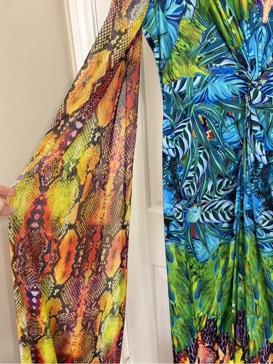 NWOT VENUS Tropical Print Dress with Fun Sleeves - Picture 14 of 16